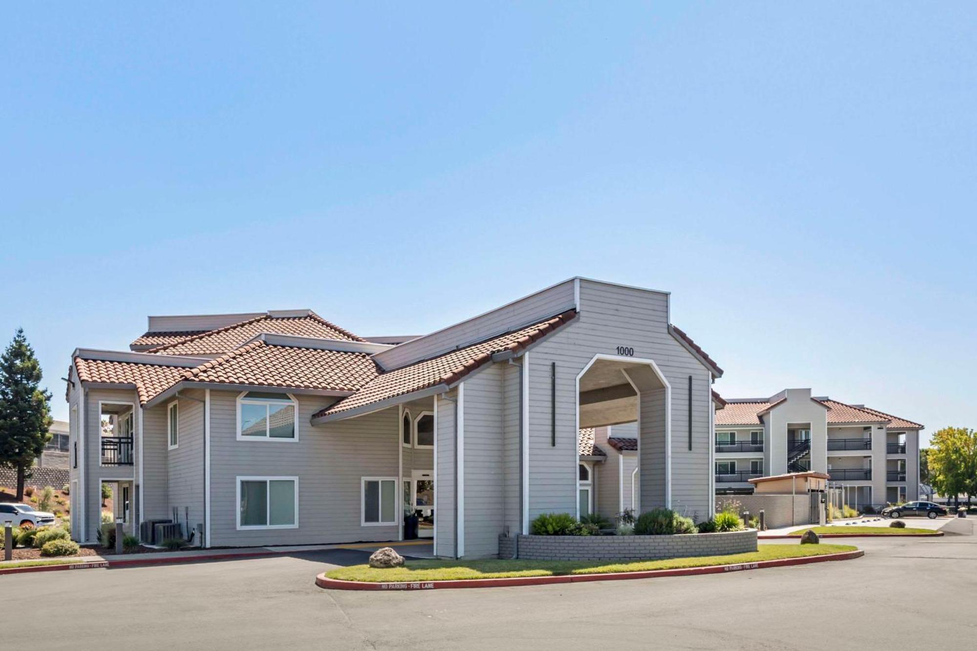 Country Inn & Suites By Radisson, Vallejo Napa Valley, Ca Luaran gambar